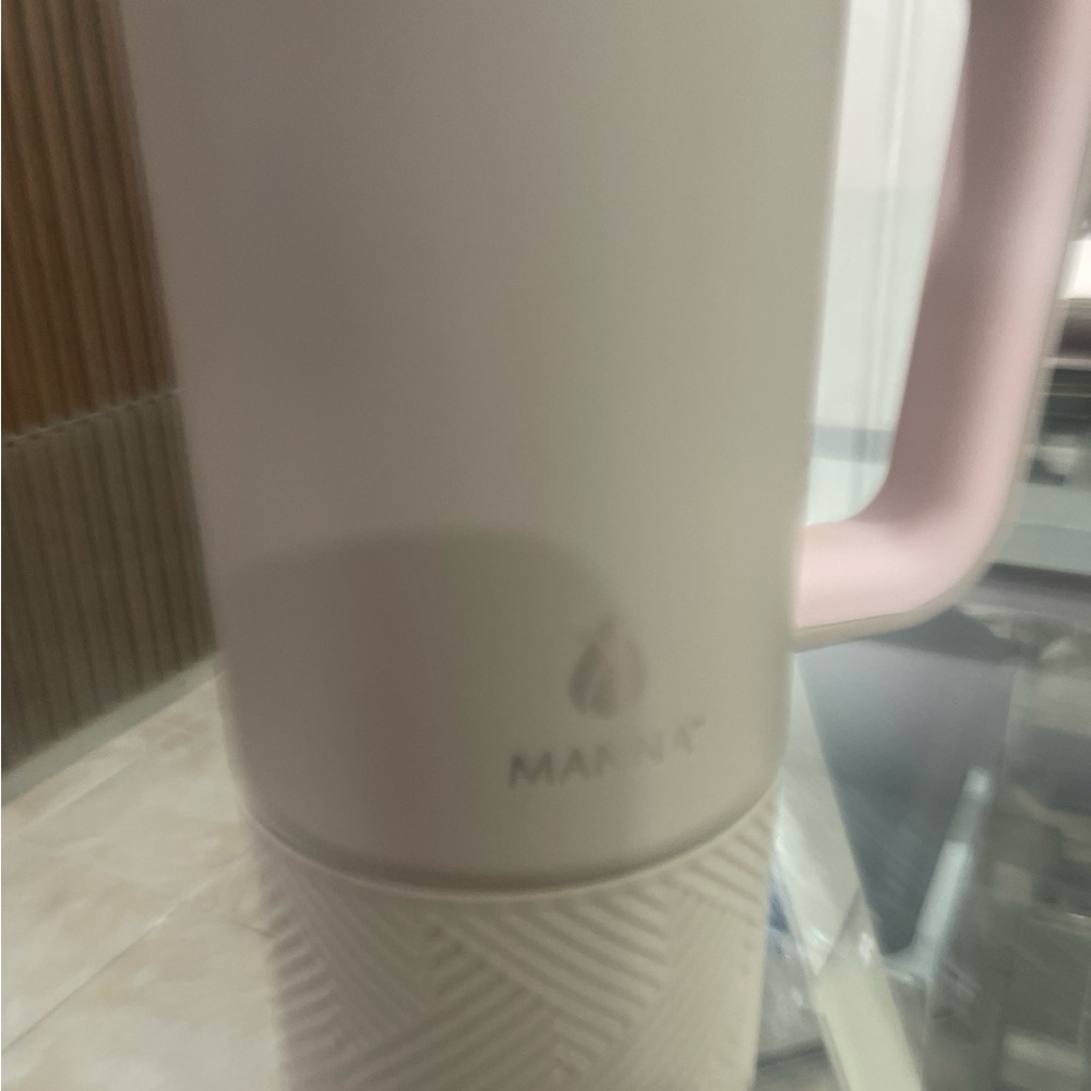 Anna Cream and Pink Insulated Mug - Picture 6 of 6